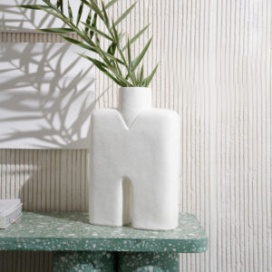BIG VASE 2